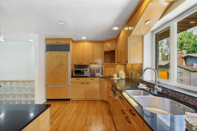 2463 E ARNETT DR, Millcreek, UT 84109