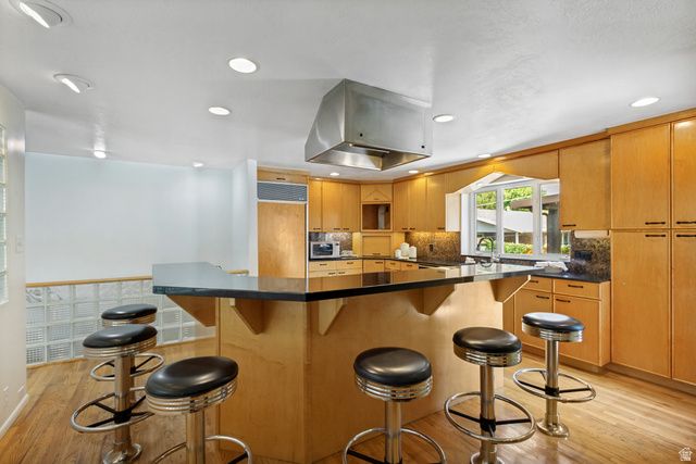 2463 E ARNETT DR, Millcreek, UT 84109