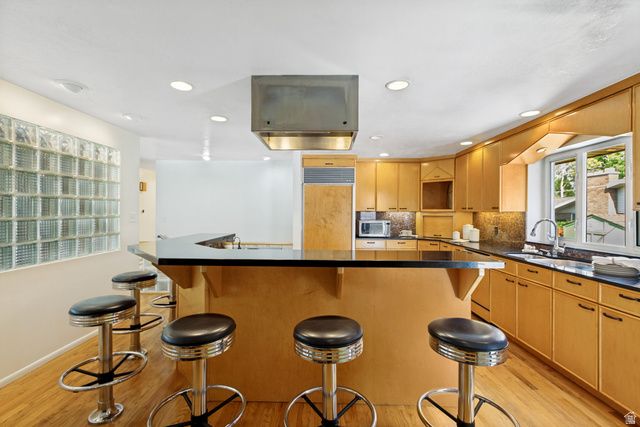 2463 E ARNETT DR, Millcreek, UT 84109