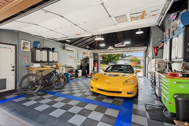 2463 E ARNETT DR, Millcreek, UT 84109
