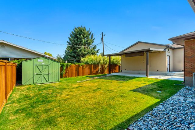 2463 E ARNETT DR, Millcreek, UT 84109