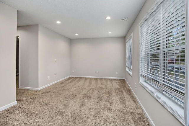 1662 Minnehaha Avenue E, Saint Paul, MN 55106