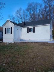 534 New Paltz Road, Highland, NY 12528