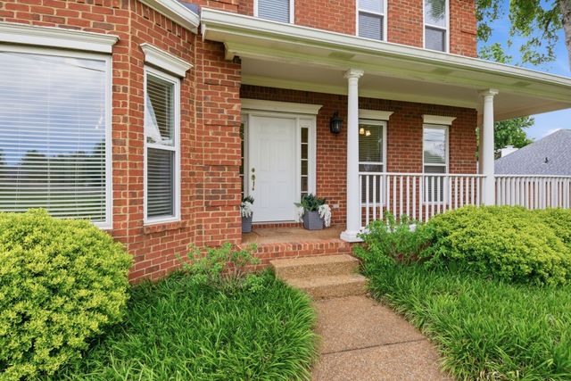 2801 Tweed Pl, Thompsons Station, TN 37179