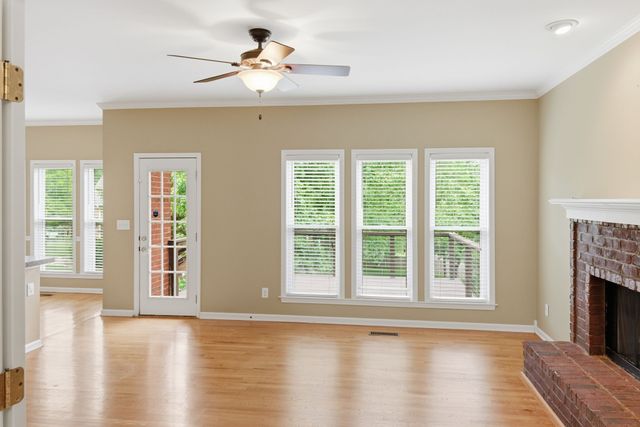 2801 Tweed Pl, Thompsons Station, TN 37179