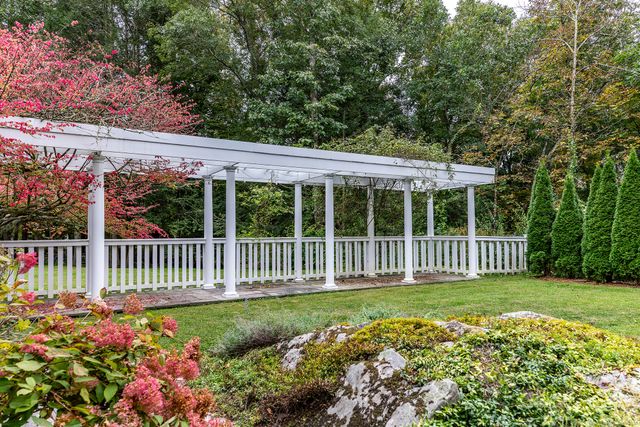 116 Wellers Bridge Road, Roxbury, CT 06783