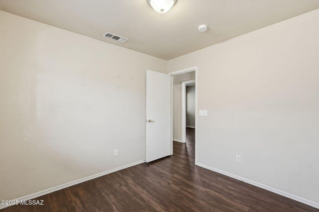 8271 S Via Del Forjador, Tucson, AZ 85747