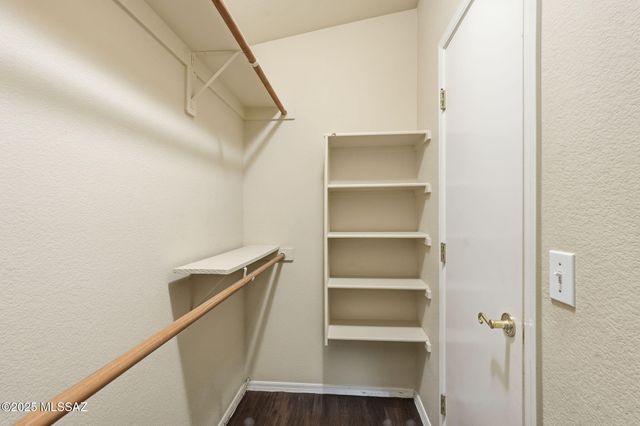 8271 S Via Del Forjador, Tucson, AZ 85747