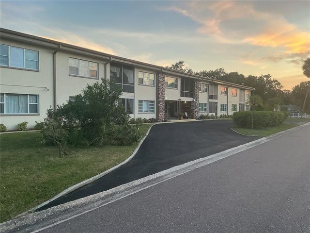 416 73RD AVENUE N 209, St Petersburg, FL 33702
