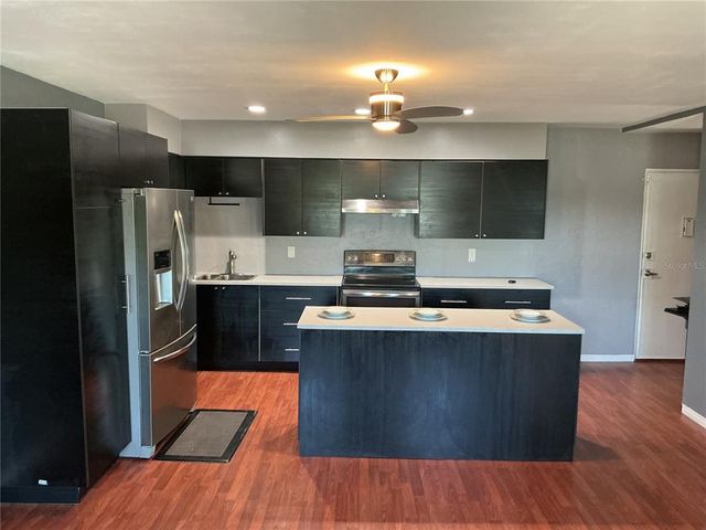 416 73RD AVENUE N 209, St Petersburg, FL 33702