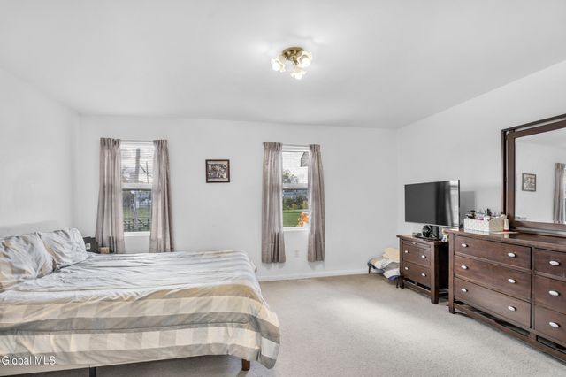 319 9th Street, Watervliet, NY 12189