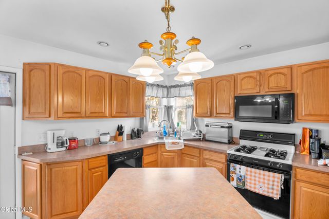 319 9th Street, Watervliet, NY 12189