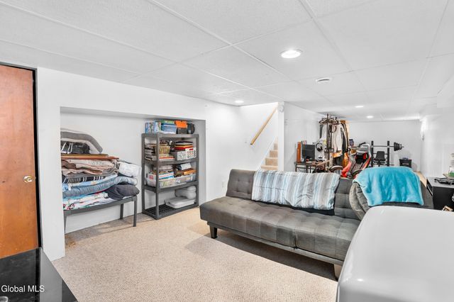 319 9th Street, Watervliet, NY 12189