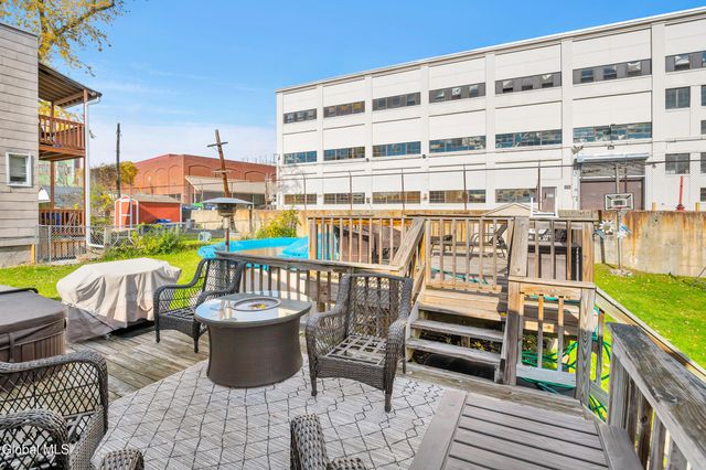 319 9th Street, Watervliet, NY 12189