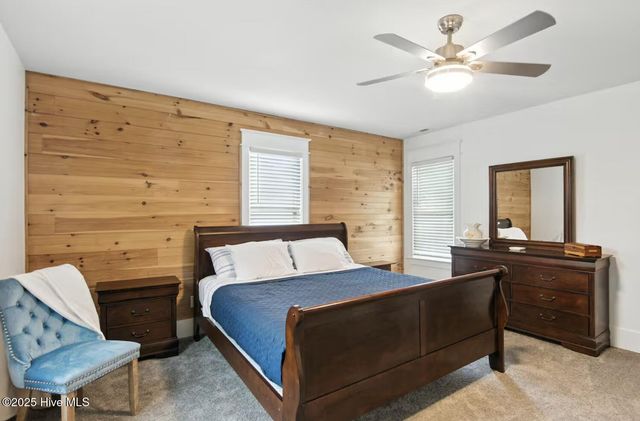 906 N Road Street, Elizabeth City, NC 27909