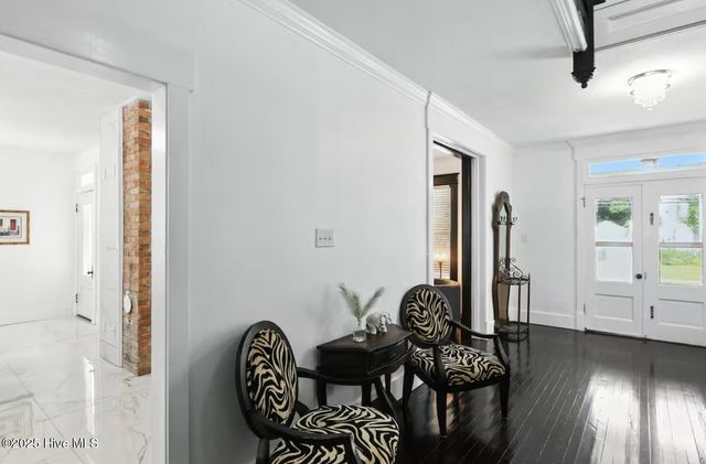 906 N Road Street, Elizabeth City, NC 27909