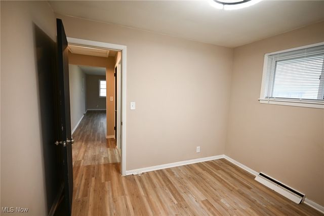 3325 Sunnybrooke Drive, Youngstown, OH 44511