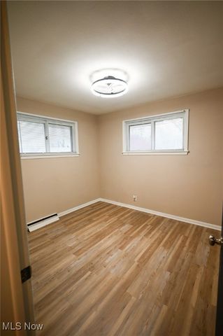 3325 Sunnybrooke Drive, Youngstown, OH 44511