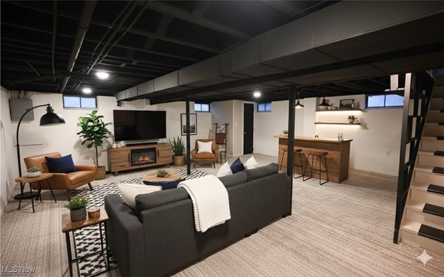 3325 Sunnybrooke Drive, Youngstown, OH 44511