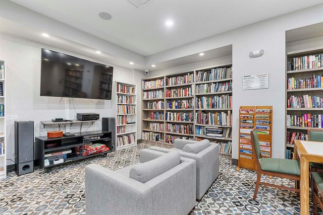 2751 S Ocean Drive 602s, Hollywood, FL 33019