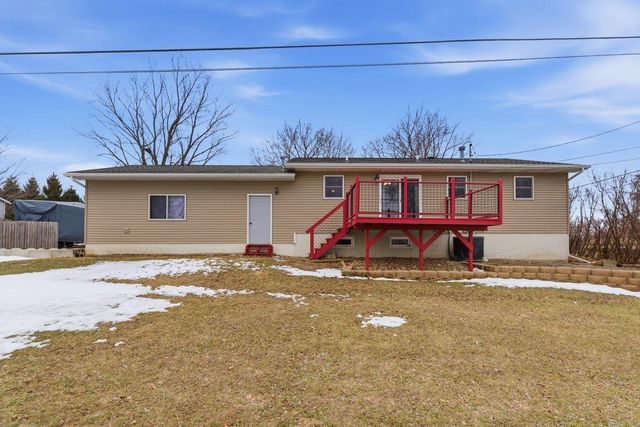 712 NE 13th Street, Independence, IA 50644
