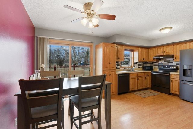 712 NE 13th Street, Independence, IA 50644