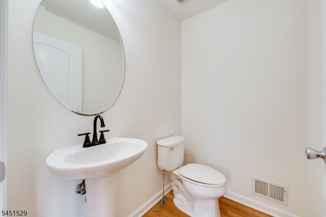 519 Fairview Ave, Middlesex Boro, NJ 08846