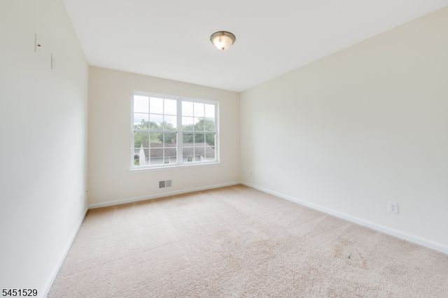 519 Fairview Ave, Middlesex Boro, NJ 08846