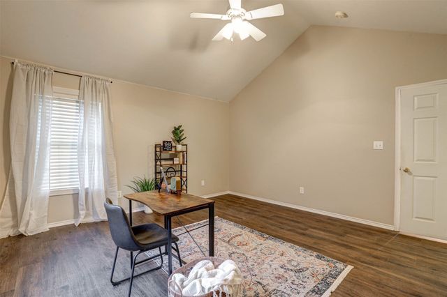 6152 Haley Lane, Fort Worth, TX 76132