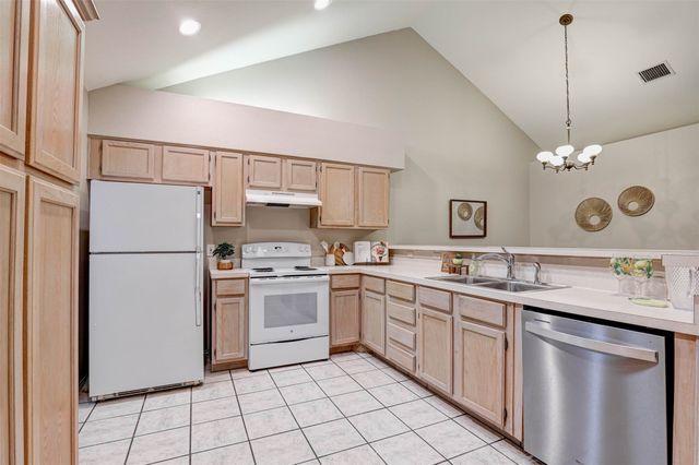 6152 Haley Lane, Fort Worth, TX 76132
