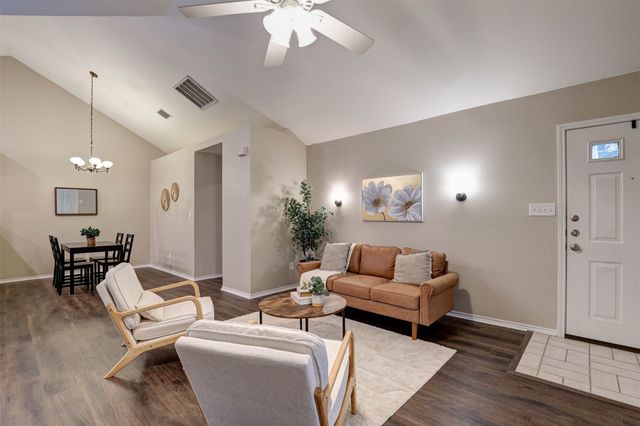 6152 Haley Lane, Fort Worth, TX 76132