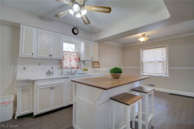4388 W 155th Street, Cleveland, OH 44135