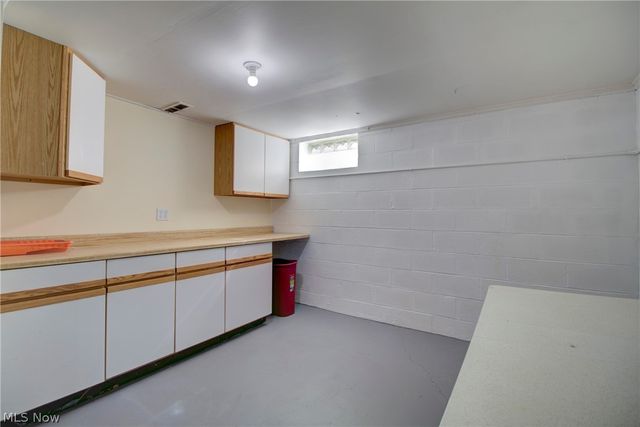 4388 W 155th Street, Cleveland, OH 44135
