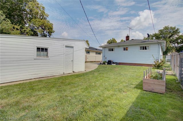 4388 W 155th Street, Cleveland, OH 44135
