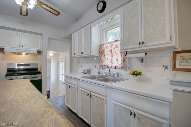 4388 W 155th Street, Cleveland, OH 44135
