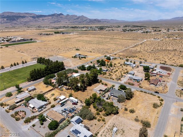 551 Fehrs Way, Pahrump, NV 89060