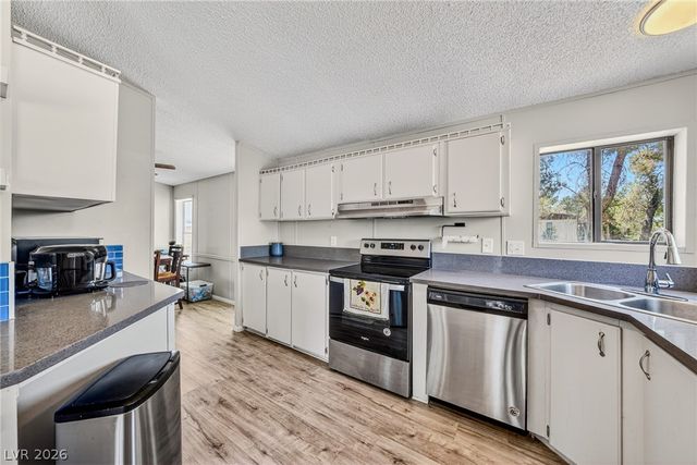 551 Fehrs Way, Pahrump, NV 89060