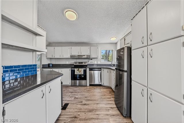 551 Fehrs Way, Pahrump, NV 89060