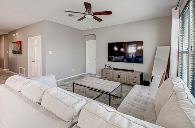 12609 Dwight Eisenhower ST, Manor, TX 78653