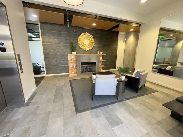 2051 Villa Road 302, Birmingham, MI 48009