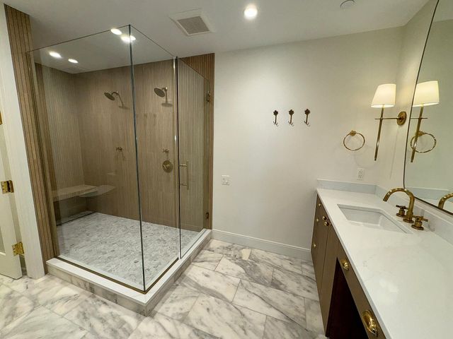 2051 Villa Road 302, Birmingham, MI 48009