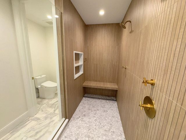 2051 Villa Road 302, Birmingham, MI 48009