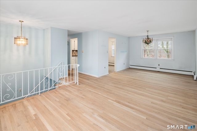 37 Elaine Drive, Stamford, CT 06902