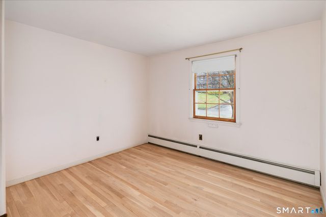 37 Elaine Drive, Stamford, CT 06902