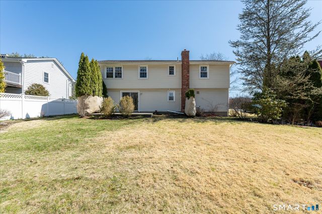 37 Elaine Drive, Stamford, CT 06902