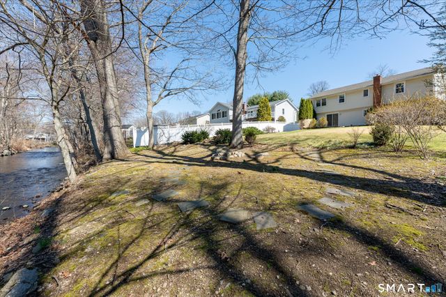37 Elaine Drive, Stamford, CT 06902