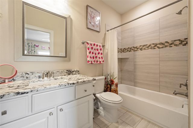 8527 Woods Hollow Trail, Fulshear, TX 77406