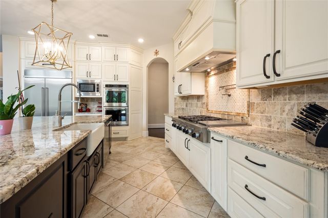 8527 Woods Hollow Trail, Fulshear, TX 77406