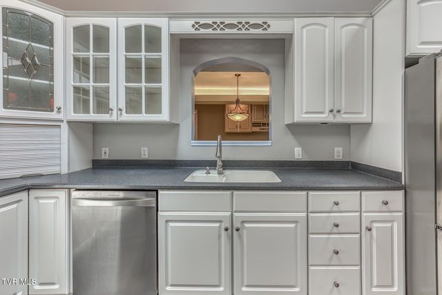 30 Kilmainhom Circle, Bristol, TN 37620
