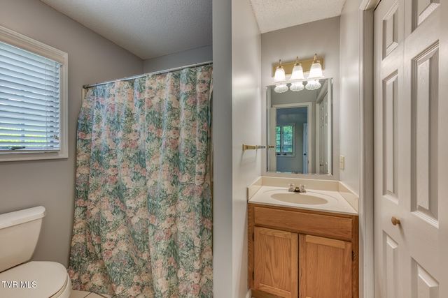 30 Kilmainhom Circle, Bristol, TN 37620